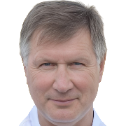 HLV Yuriy Yaroshenko – Huấn luyện viên trưởng (Ukraine)
