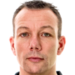 Trọng tài Kevin Friend