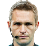Trọng tài Craig Pawson