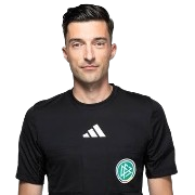 Trọng tài Florian Badstübner
