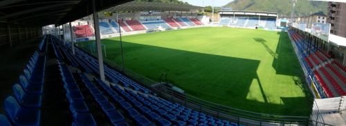 Sân vận động Ipurúa Municipal Stadium – sân nhà của SD Eibar