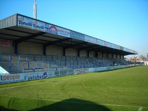 Sân vận động Stade de la Cité de l'Oie – sân nhà của CS Visé