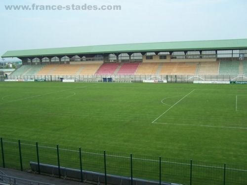 Sân vận động Pierre Brisson – sân nhà của AS Beauvais Oise