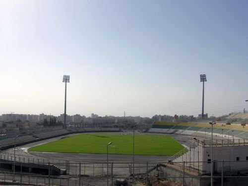 Sân vận động Takhti Stadium (Abadan) – sân nhà của Sanat Naft