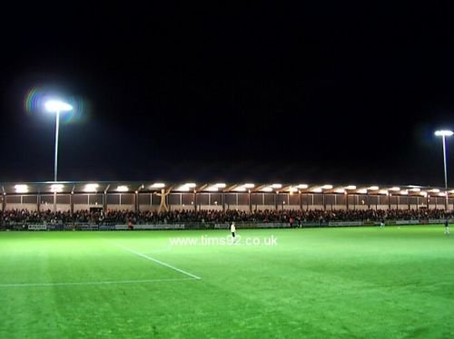Sân vận động Princes Park – sân nhà của Dartford