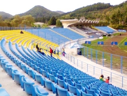 Sân vận động Viorel Mateianu – sân nhà của FCM Baia Mare