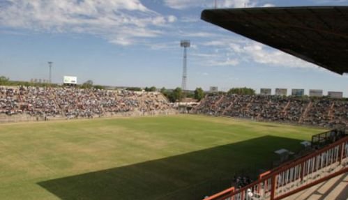Sân vận động Barbourfields Stadium – sân nhà của Highlanders FC