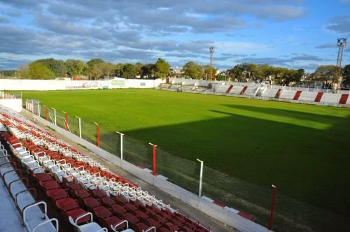 Sân vận động Pedro Mutio – sân nhà của Atlético Paraná