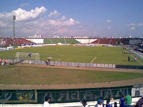 Sân vận động Estádio Joia da Princesa – sân nhà của Feirense FC