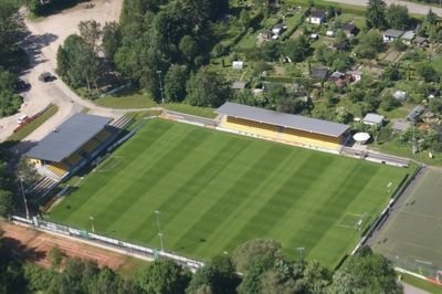 Sân vận động VfB Stadion – sân nhà của VfB Auerbach