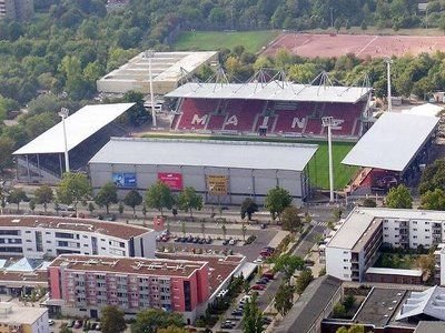 Sân vận động Stadion am Bruchweg – sân nhà của 1. FSV Mainz 05 II
