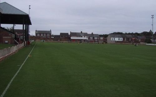 Sân vận động Dean Street – sân nhà của Shildon AFC
