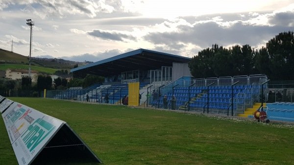 Sân vận động Stadio Mimmo Pavone – sân nhà của Pineto Calcio