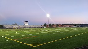 Sân vận động Marriotts Ridge High School – sân nhà của FC Baltimore Christos