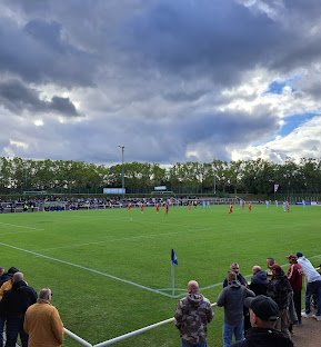 Sân vận động Werner-Seelenbinder-Sportpark – sân nhà của SV Tasmania Berlin
