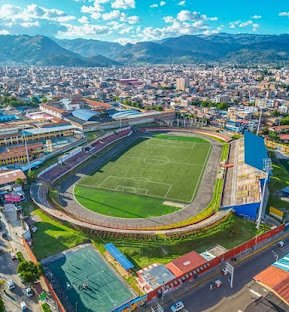 Sân vận động Estadio Héroes de San Ramón – sân nhà của FC Cajamarca